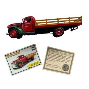 VINTAGE TRUCKS OF YESTERYEAR 1941 Red CHEVROLET Stake Platform Truck Collectible